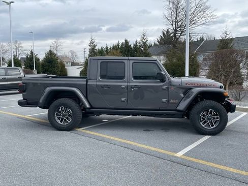 New 2026 Jeep Gladiator Mojave AWD/4WD image 9