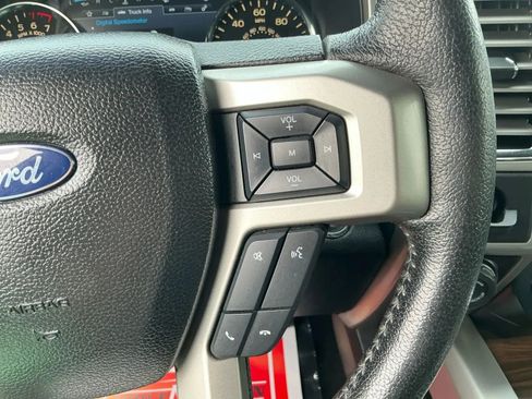 Used 2016 Ford F150 Lariat w/ Equipment Group 501A Mid image 25