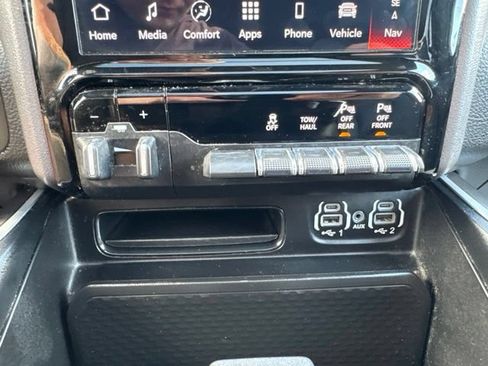 Used 2023 RAM 1500 Big Horn AWD/4WD image 23