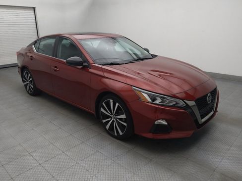 Used 2021 Nissan Altima 2.5 SR w/ SR Premium Package FWD image 13