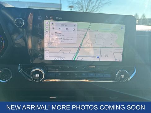 Used 2025 Chevrolet Colorado Trail Boss image 9