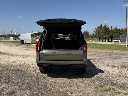 Used 2025 Ford Expedition Tremor AWD/4WD image 5