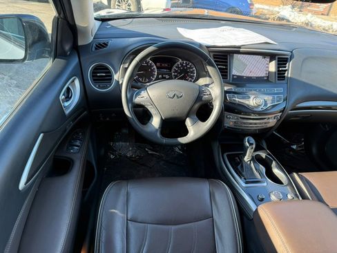 Used 2019 INFINITI QX60 Luxe w/ Essential Package image 13