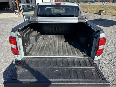 Used 2024 Ford Maverick XLT image 19