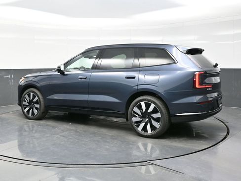 New 2025 Volvo EX90 Plus w/ Protection Package Premier image 4