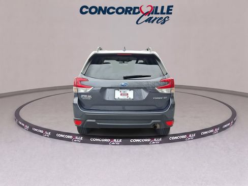 Certified 2023 Subaru Forester Premium AWD/4WD image 6
