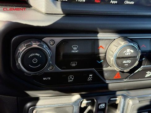 Used 2021 Jeep Wrangler Unlimited Rubicon AWD/4WD image 23