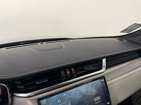 New 2026 Jaguar F-PACE R-Dynamic S AWD/4WD image 28