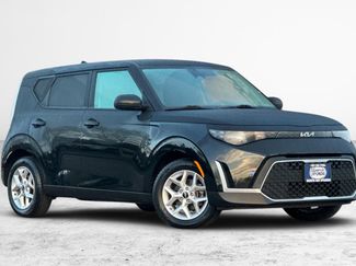 Used 2024 Kia Soul LX w/ Option Group 015 video 2