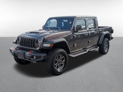Used 2024 Jeep Gladiator Mojave w/ Technology Group
