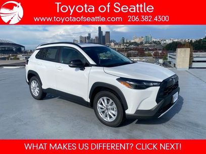 New 2026 Toyota Corolla Cross LE