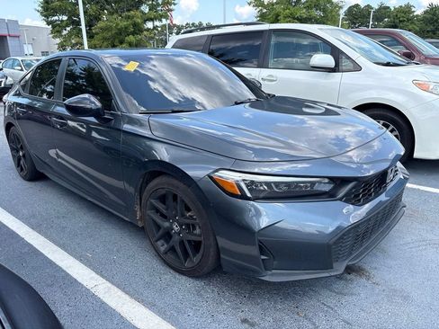 Used 2025 Honda Civic Sport image 2