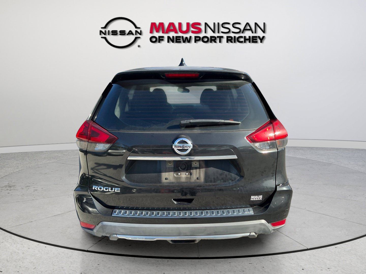 Used 2018 Nissan Rogue S FWD image 7