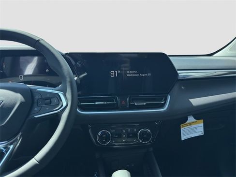 New 2026 Chevrolet TrailBlazer LT w/ Convenience Package image 15