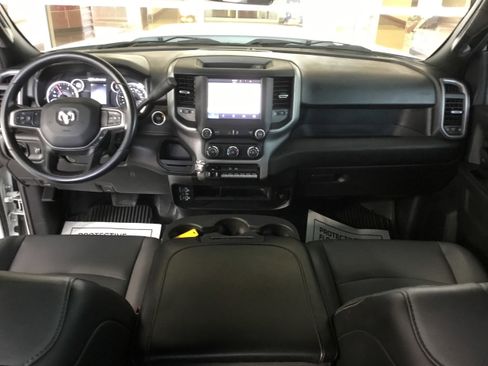 Used 2024 RAM 3500 Tradesman image 11