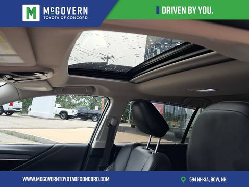 Used 2023 Subaru Outback Limited XT AWD/4WD image 19
