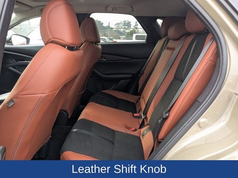 Certified 2025 MAZDA CX-30 Carbon image 15