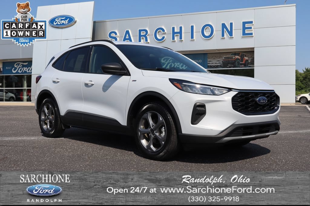 Used 2026 Ford Escape ST-Line FWD image 1