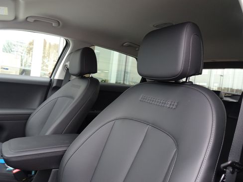 New 2026 Hyundai Ioniq 5 SEL image 10