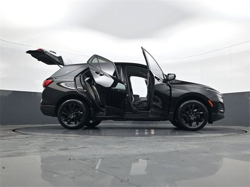 Certified 2023 Chevrolet Equinox LS w/ LS Convenience Package image 33