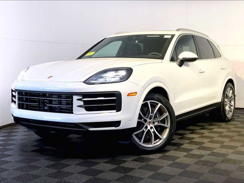 New 2026 Porsche Cayenne image 1