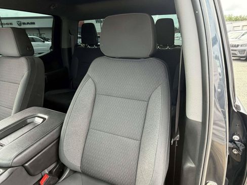 Used 2022 Chevrolet Silverado 1500 LT AWD/4WD image 26