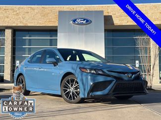Used 2024 Toyota Camry SE video 1