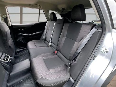 Used 2025 Subaru Outback Premium AWD/4WD image 26