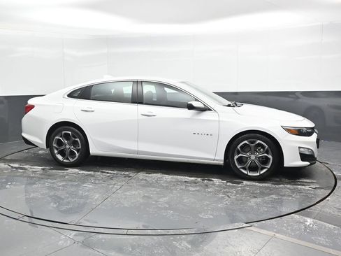 Used 2024 Chevrolet Malibu LT image 5