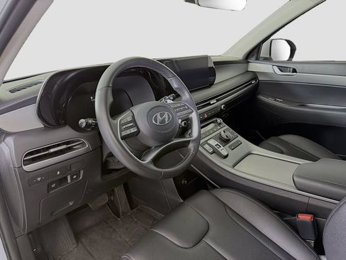 Used 2025 Hyundai Palisade XRT FWD image 10