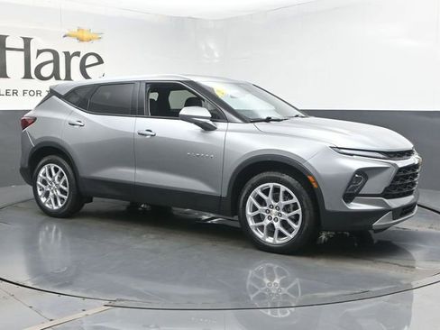 Used 2023 Chevrolet Blazer LT w/ LPO, Floor Liner Package FWD image 6