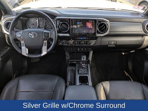 Used 2019 Toyota Tacoma Limited image 18