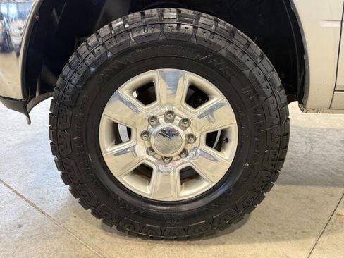 Used 2010 Dodge Ram 3500 Truck Laramie w/ Cold Weather Group AWD/4WD image 13