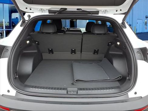 New 2026 Chevrolet Blazer EV LT image 20