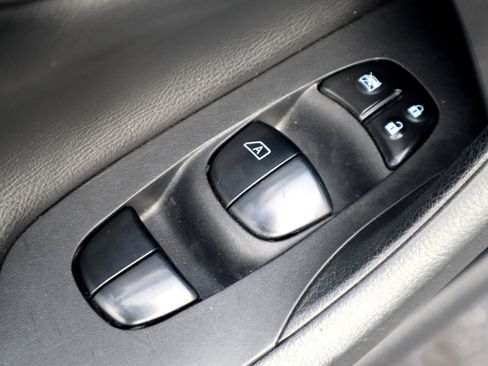 Used 2015 Nissan Altima 2.5 SV image 55