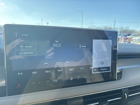 Used 2023 Lincoln Corsair FWD image 14