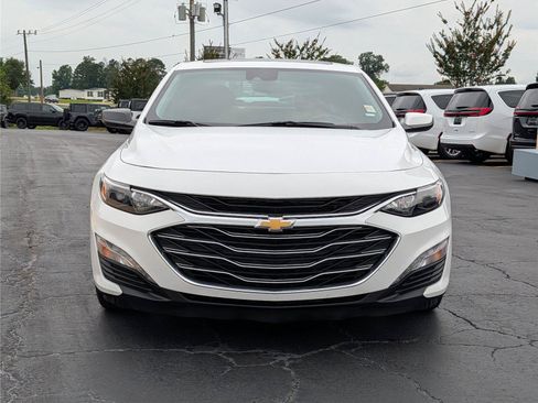 Used 2024 Chevrolet Malibu LT FWD image 8