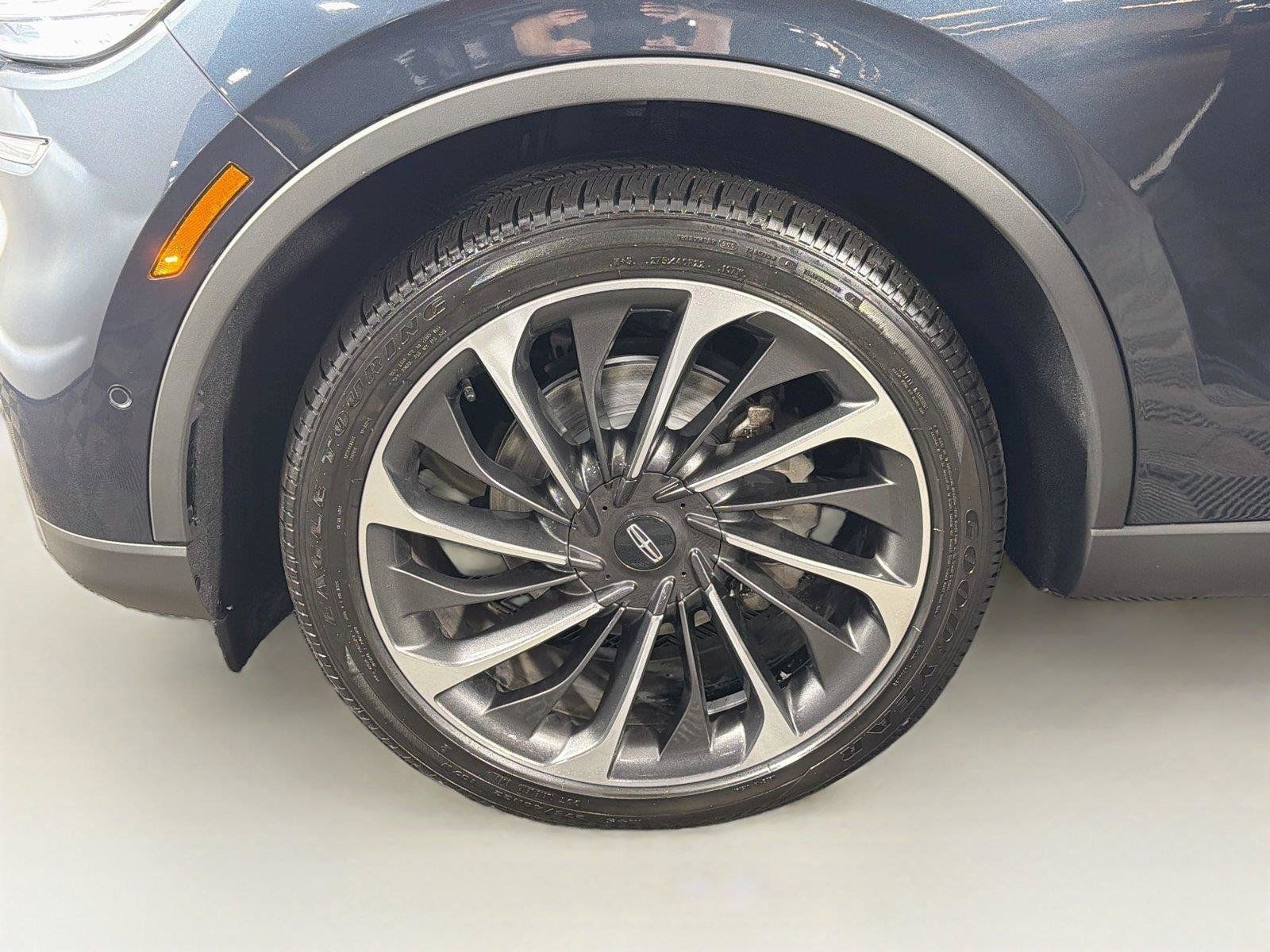 Used 2023 Lincoln Aviator Reserve w/ Equipment Group 201A AWD/4WD image 34