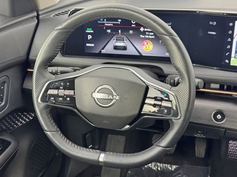 Used 2024 Nissan Ariya AWD image 19