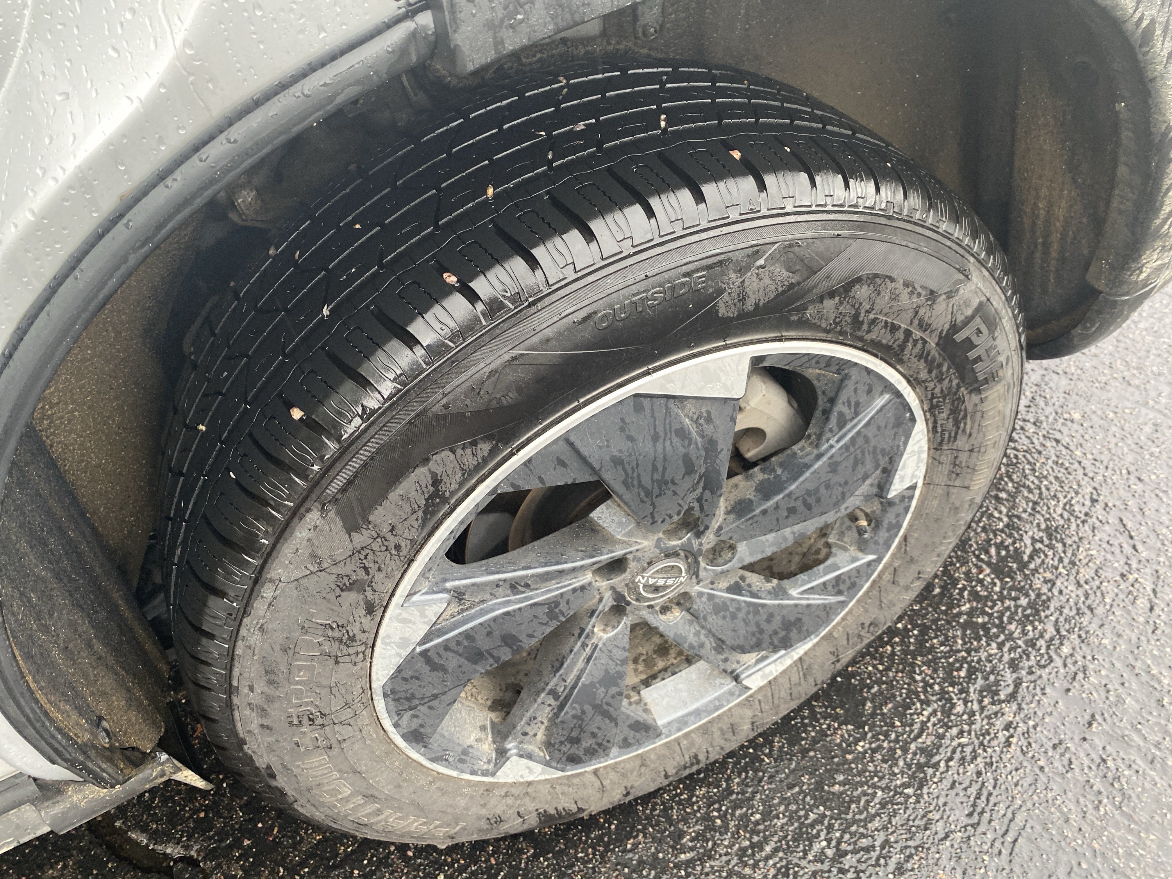 Used 2024 Nissan Rogue SV AWD/4WD image 19