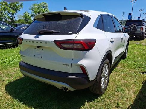 Used 2023 Ford Escape Active w/ Tech Pack #1 AWD/4WD image 10