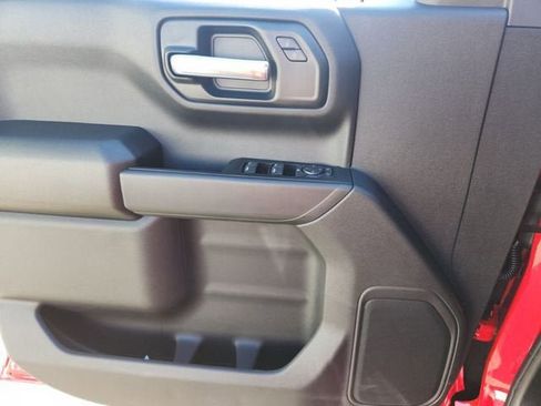 New 2026 Chevrolet Silverado 1500 Custom Trail Boss w/ Turbomax Blackout Package AWD/4WD image 21