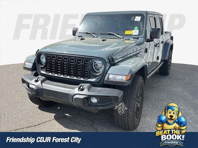 Used 2025 Jeep Gladiator Sport
