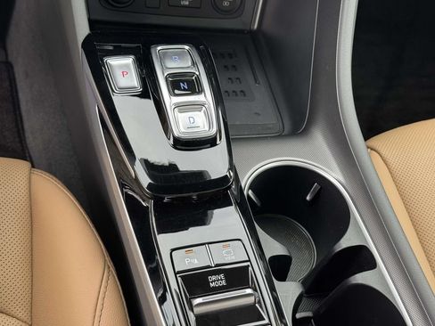 Used 2023 Hyundai Sonata Limited FWD image 29