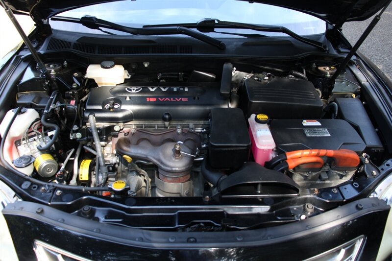 Used 2009 Toyota Camry Hybrid w/ Upgrade Pkg w/ Navigation FWD image 18