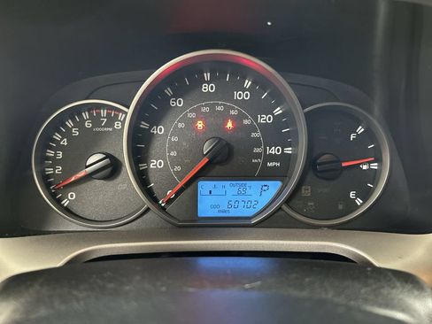 Used 2016 Toyota RAV4 LE AWD/4WD image 13