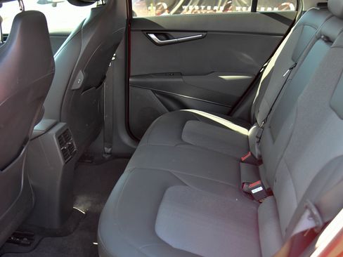 Used 2023 Kia Niro Wind FWD image 37