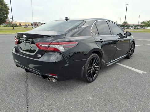 Used 2022 Toyota Camry XSE AWD/4WD image 4