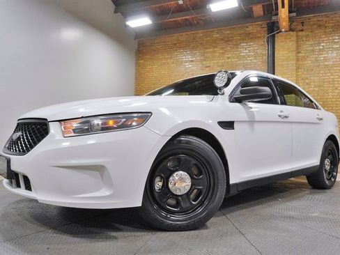 Used 2017 Ford Taurus Police Interceptor AWD image 1