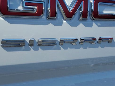 New 2026 GMC Sierra 1500 SLE w/ X31 Off-Road Package image 5